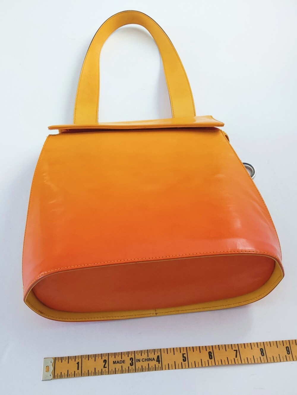 Salvatore Ferragamo Orange Gradient Italian Made Shoulder Bag. Pre-owned. - Picture 9 of 11